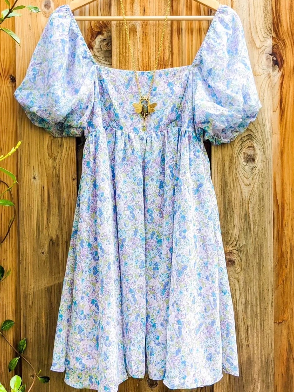 Storia Lavender Floral Puff-Sleeve Mini Dress
